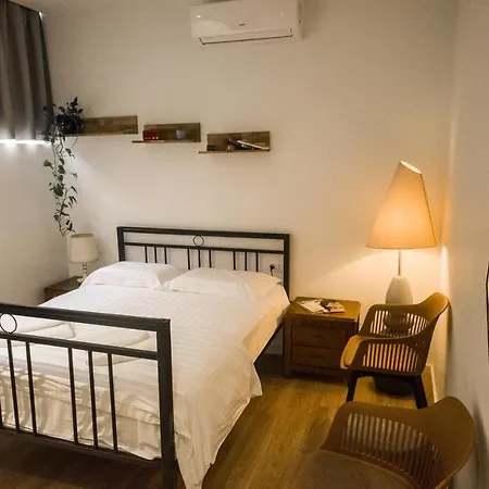 Vanilla Sky Boutique * Tirana