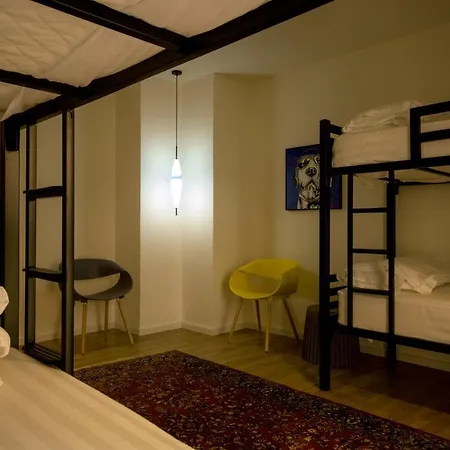 Hostel Vanilla Sky Boutique Tirana