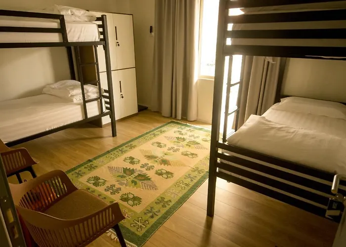 Vanilla Sky Boutique Τίρανα